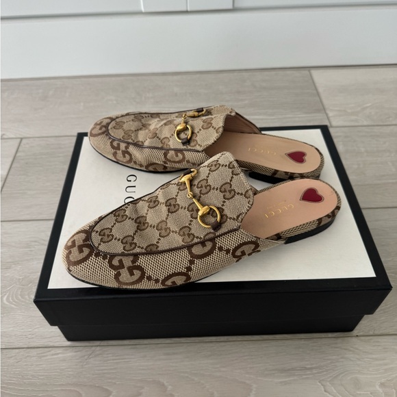Gucci
Princetown GG Canvas Loafer Mules - Picture 2 of 5
